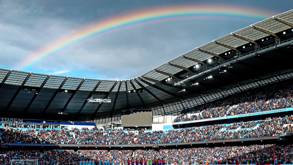 Manchester City remembers 