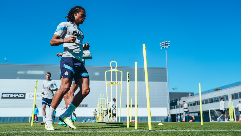 ACE AKE : Great to see one of this season's star men, Nathan Ake, out on the grass ahead of the FA Cup final