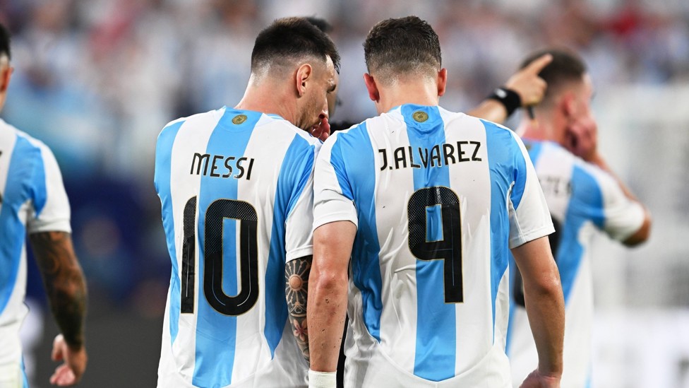 DEADLY DUO : Argentina's strike partnership isn't half bad...