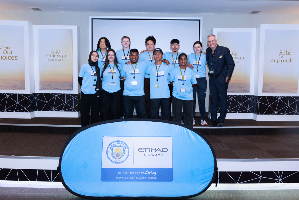 ETIHAD HQ : Young Leaders with Andrew Stotter-Brooks, Vice President Learning and Development, Etihad Aviation Group