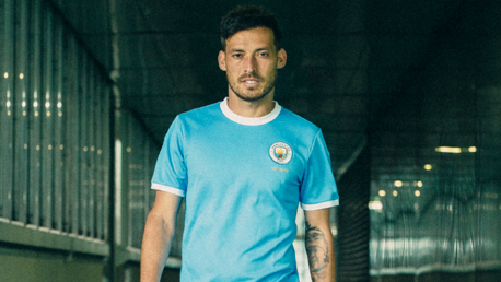 HISTORIC: The shirt is a classic design, free of shirt sponsorship. This was made possible for the Club’s special anniversary, by the support of Etihad, the Club’s principal partner, and Nexen Tire, sleeve partner.