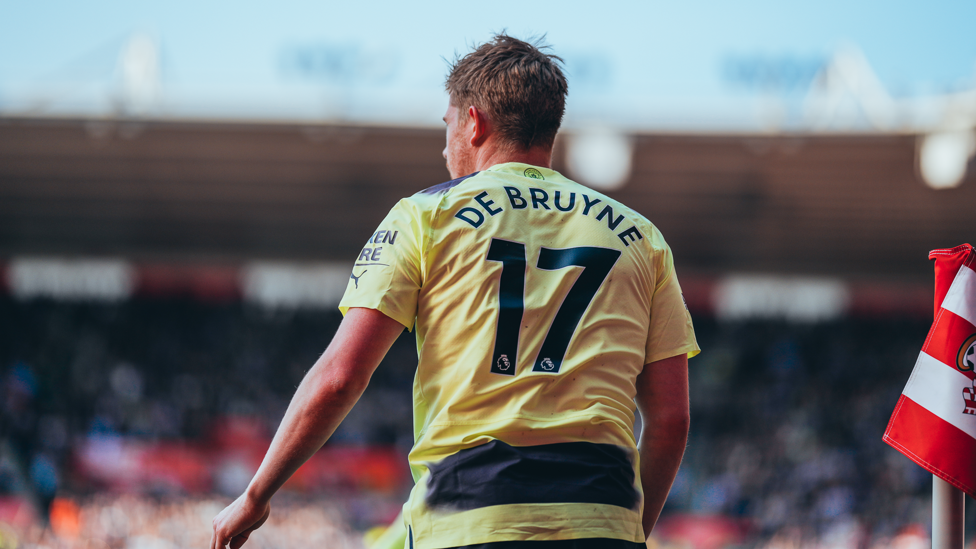 100-UP  : Kevin De Bruyne registers his 100th Premier League assist in our 4-1 win away at Southampton.