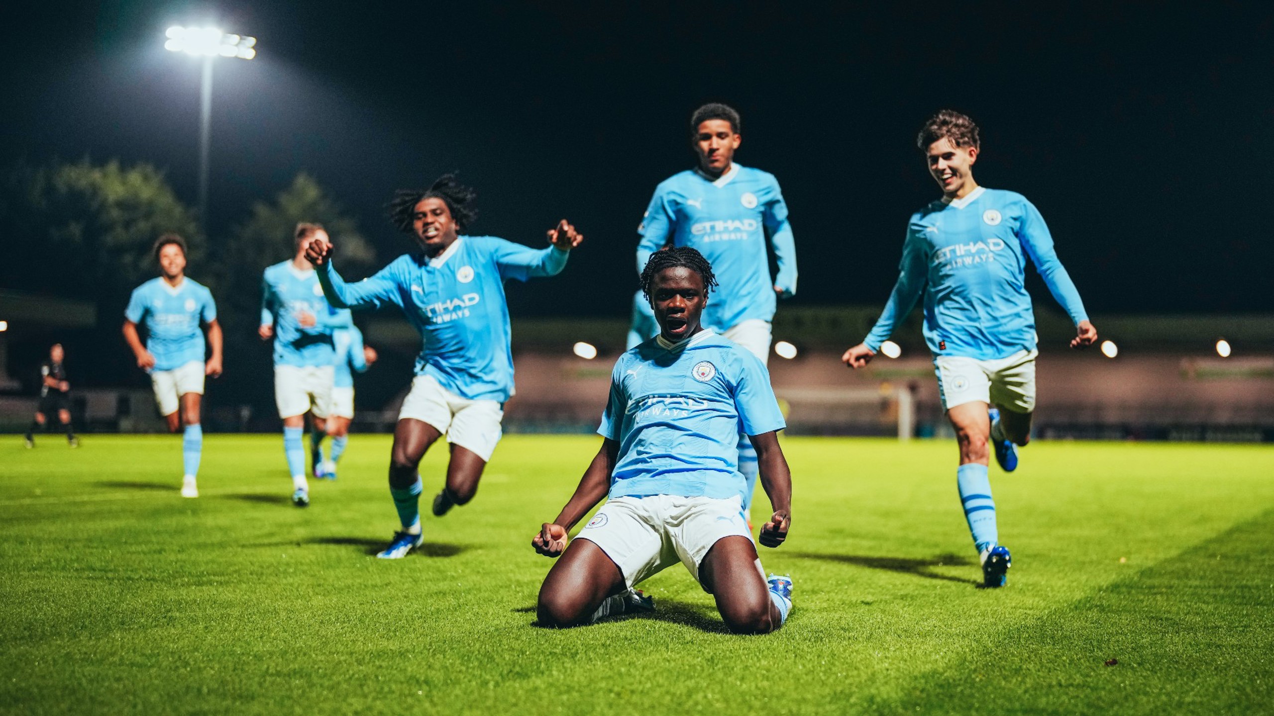 City EDS fight back to draw with Arsenal in north London