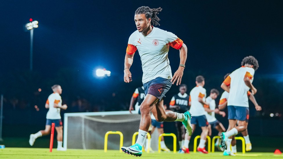 POWERING AHEAD : Nathan Ake bursts forward