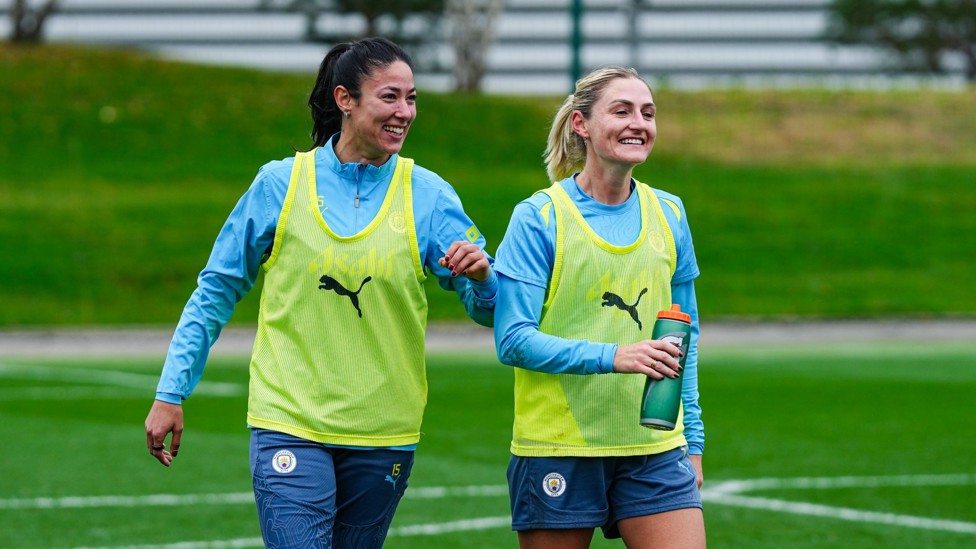 ALL SMILES : Leila Ouahabi and Laura Coombs make their way out for training