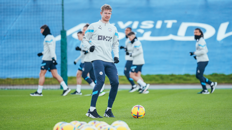 SPECIAL K: Kevin De Bruyne limbers up during Wednesday's session.