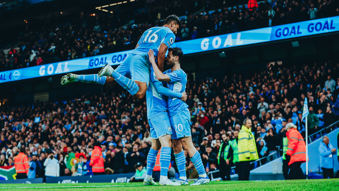 Gallery: City back in pole position