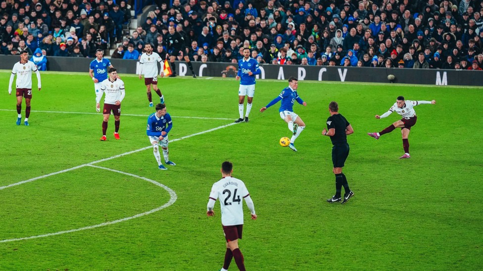 FANTASTIC FODEN : What a strike to level the score!