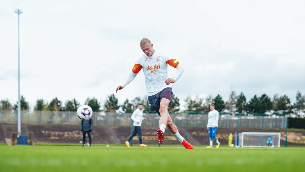 SHOOTING BOOTS : After sitting out the win over Aston Villa, Erling Haaland works to tame the Eagles