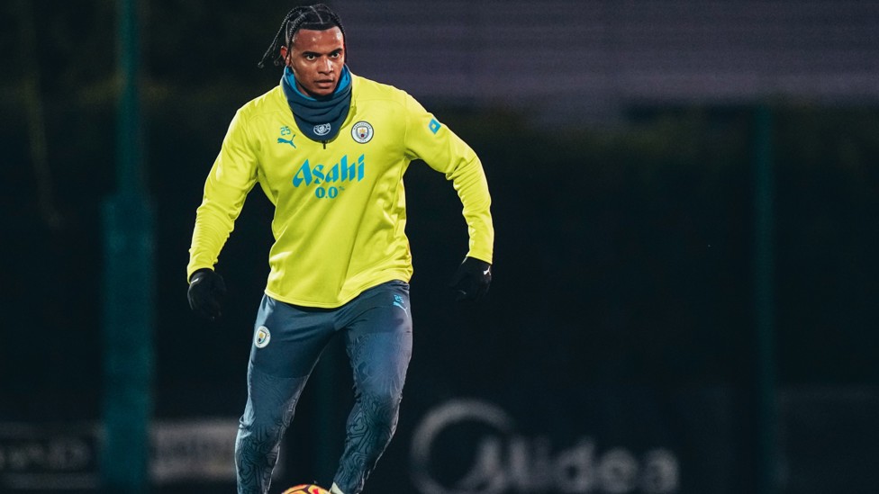 MIGHTY MANU : Manuel Akanji in determined mood at the CFA