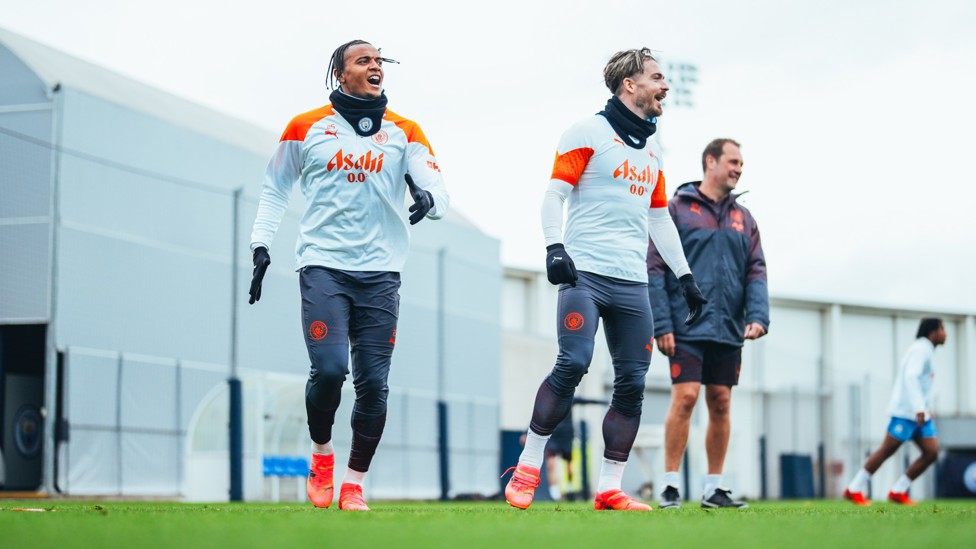 ALL SMILES : Manuel Akanji and Jack Grealish