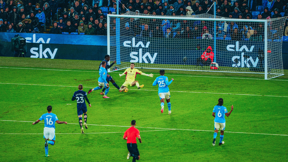 BIG STOP : Ederson denies Jackson expertly.