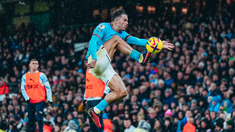 JUMPING JACK : Expert control from Grealish.