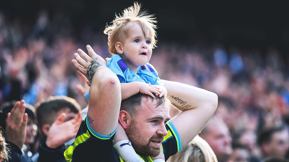 BLUE HEAVEN: These two are only too happy to show their true colours