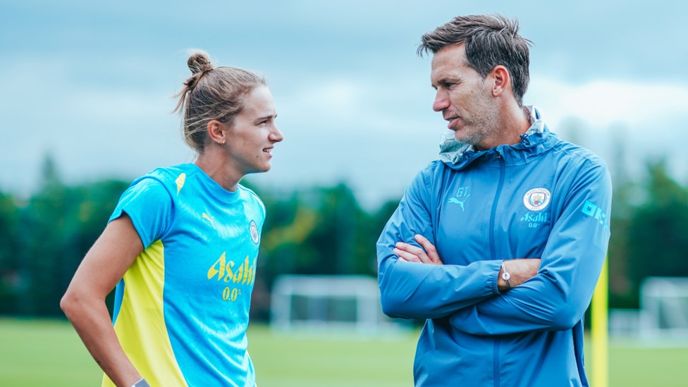 FIRST FOOTING: Manager Gareth Taylor talks training with summer signing Vivianne Miedema