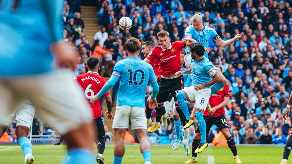 HAALAND HEADER : Erling makes it 2-0!