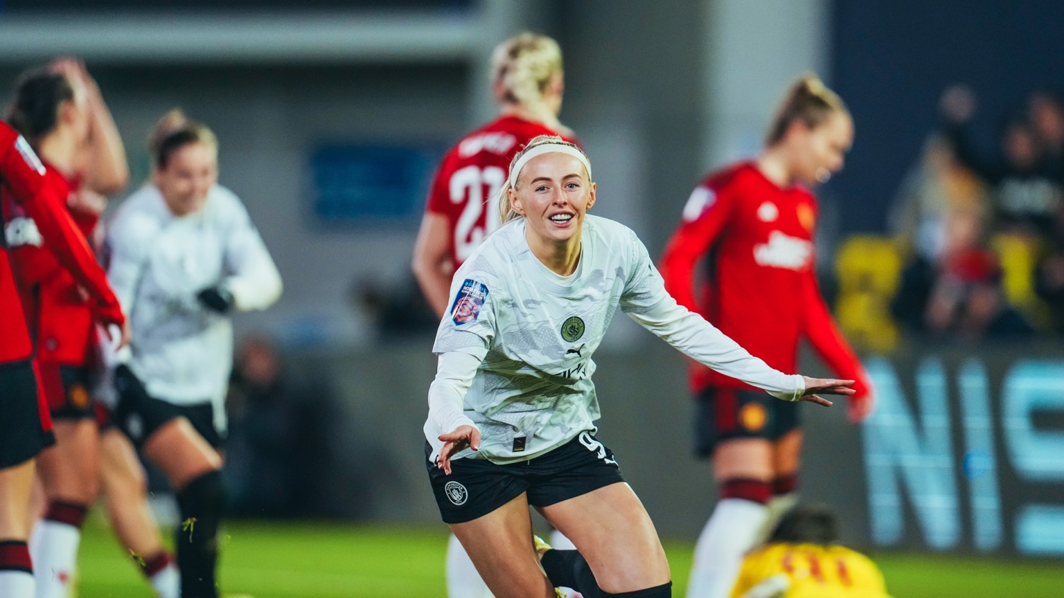 City see off United to reach Conti Cup quarters
