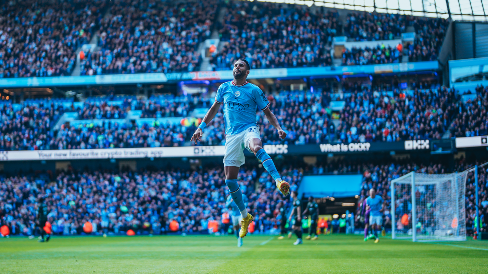 MAGIC MAHREZ : Celebrating a wonder goal.