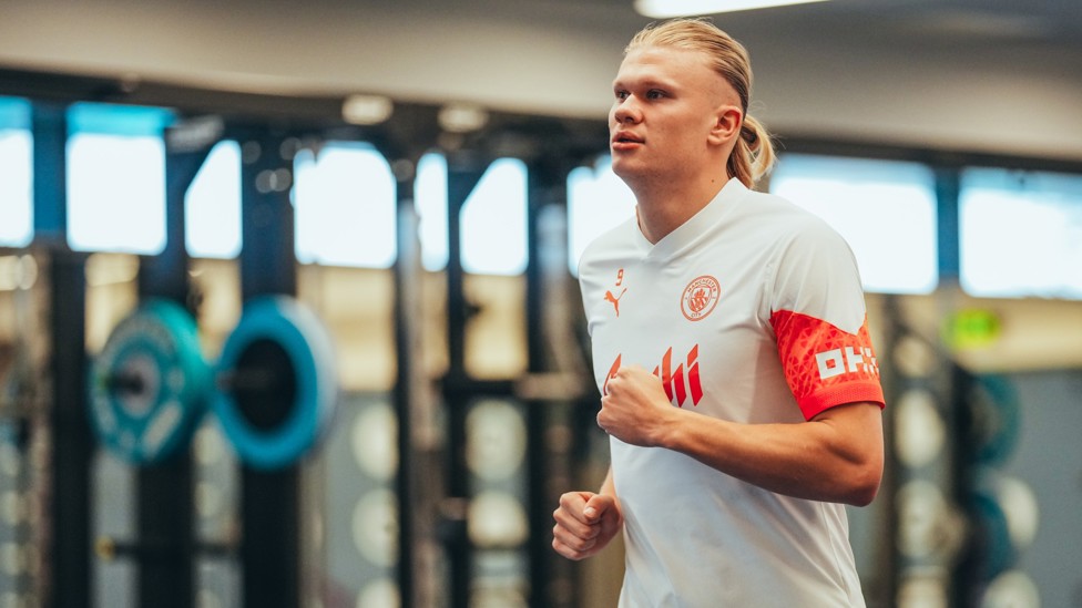 GETTING WARM : Erling Haaland gets training under way in the gym. 