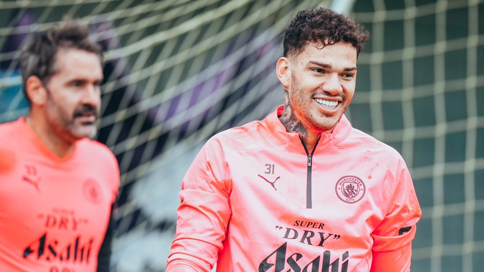 HIGH SPIRITS : Ederson cracks a smile