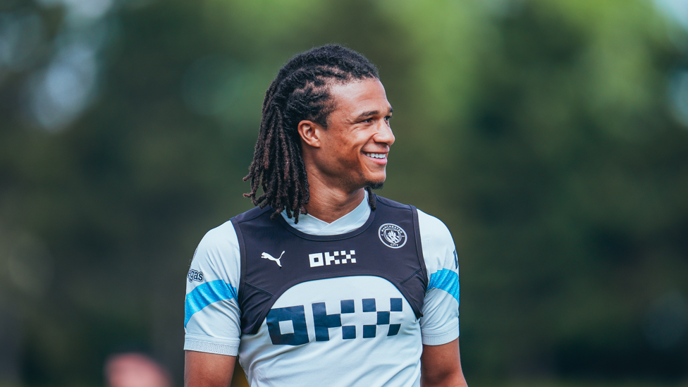 ALL SMILES : Nathan Ake during training