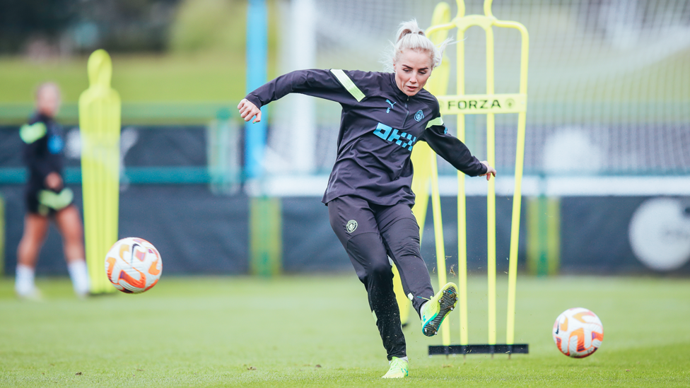 SET PIECE SPECIALIST : Alex Greenwood spreads the play