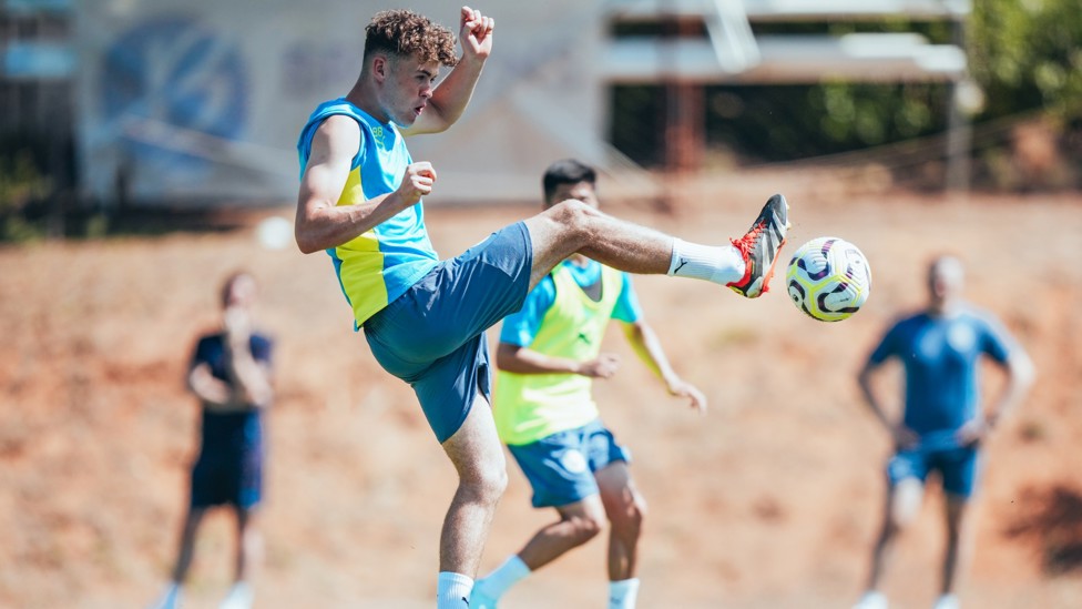 WONDER BOY WARHURST : Matty Warhurst looks to get the ball under his spell.