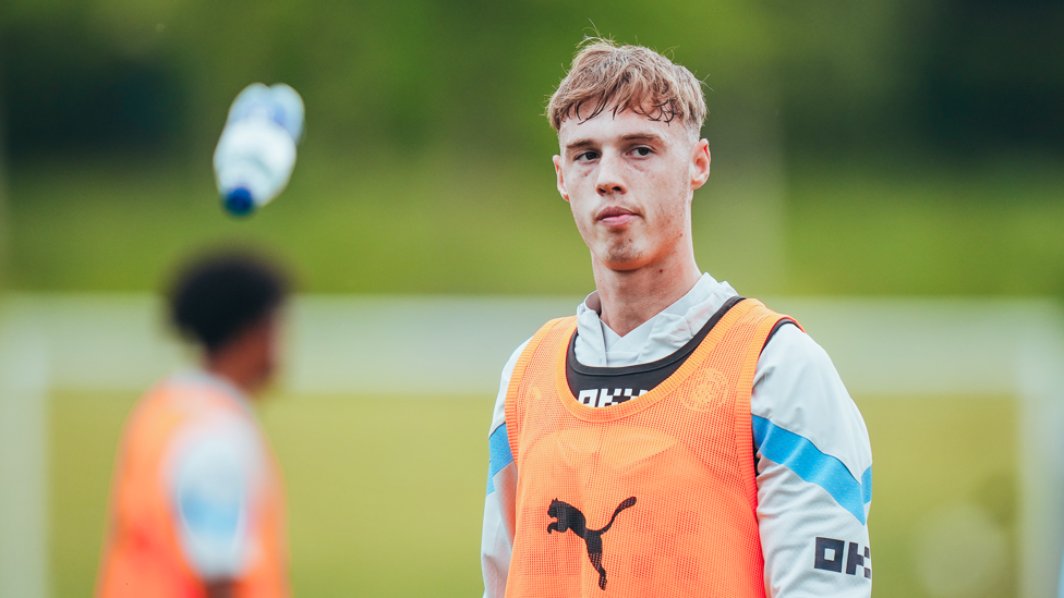 COOL COLE : Cole Palmer snapped in training. 