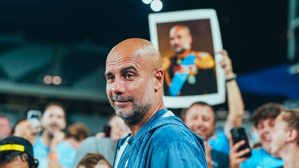 THE BOSS : Pep Guardiola meets the fans