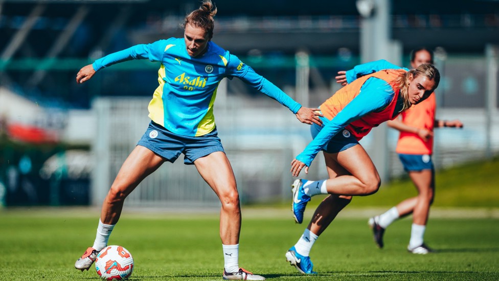 FORWARD MARCH: Vivianne Miedema turns on the power.