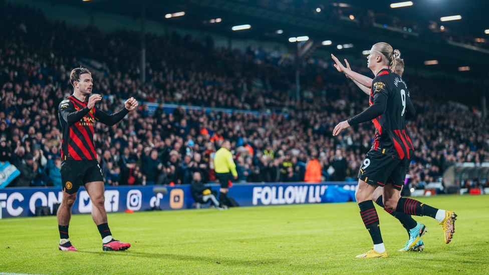 SCORER AND PROVIDER : Haaland thanks Grealish for the assist.