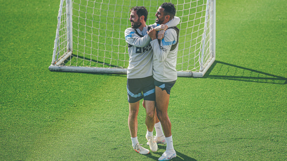 WARM FRIENDS : Bernardo Silva and Riyad Mahrez