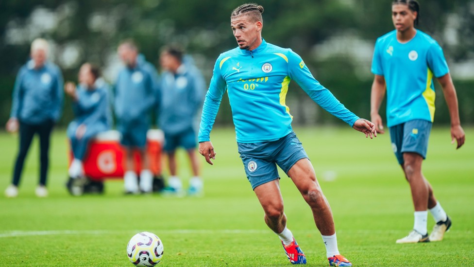 PICK A PASS : Kalvin Phillips looks for a team mate