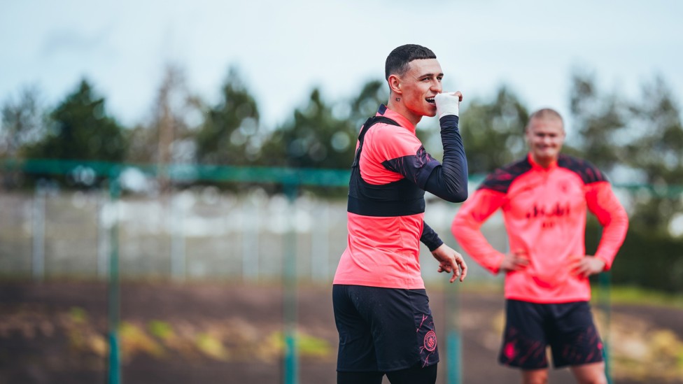 PHIL THE POWER : Foden in training