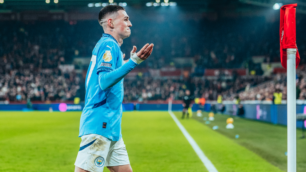 PHIL YOUR BOOTS : Foden celebrates making it 2-0!