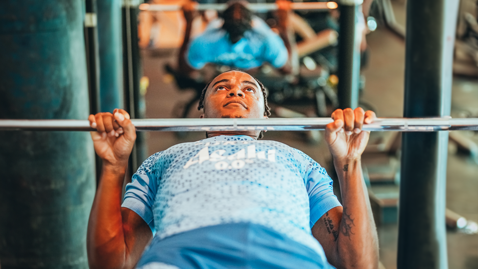 LEAN BACK : Manuel Akanji tests his strength