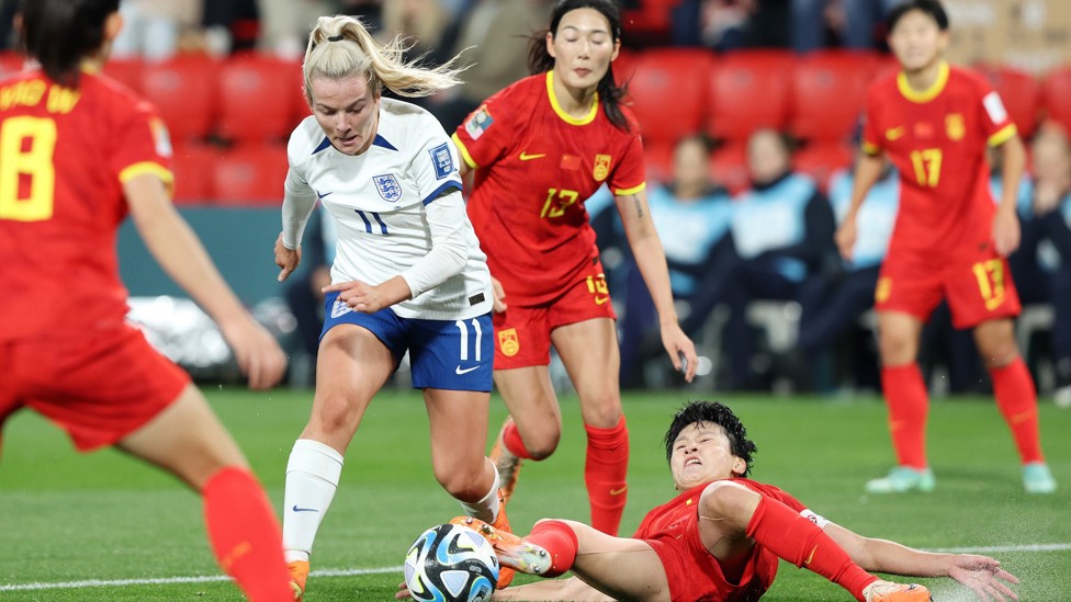 LAUREN HEMP : Our winger leaves defenders behind in England's 6-1 win over China