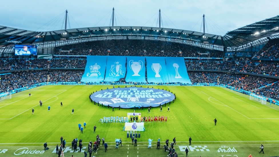 TERRIFIC TIFO : Banners of our Big Five are displayed ahead of kick-off against Sheffield United